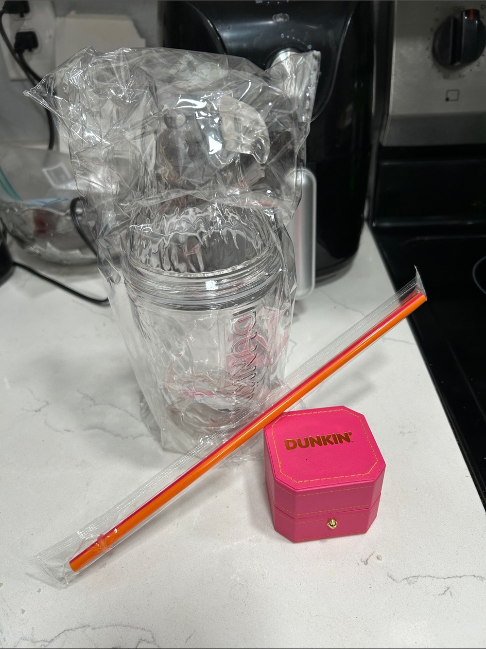 Dunkin’ Eagle Cup - Clear Acrylic Tumbler with Straw and ring box (Bundle) of 2